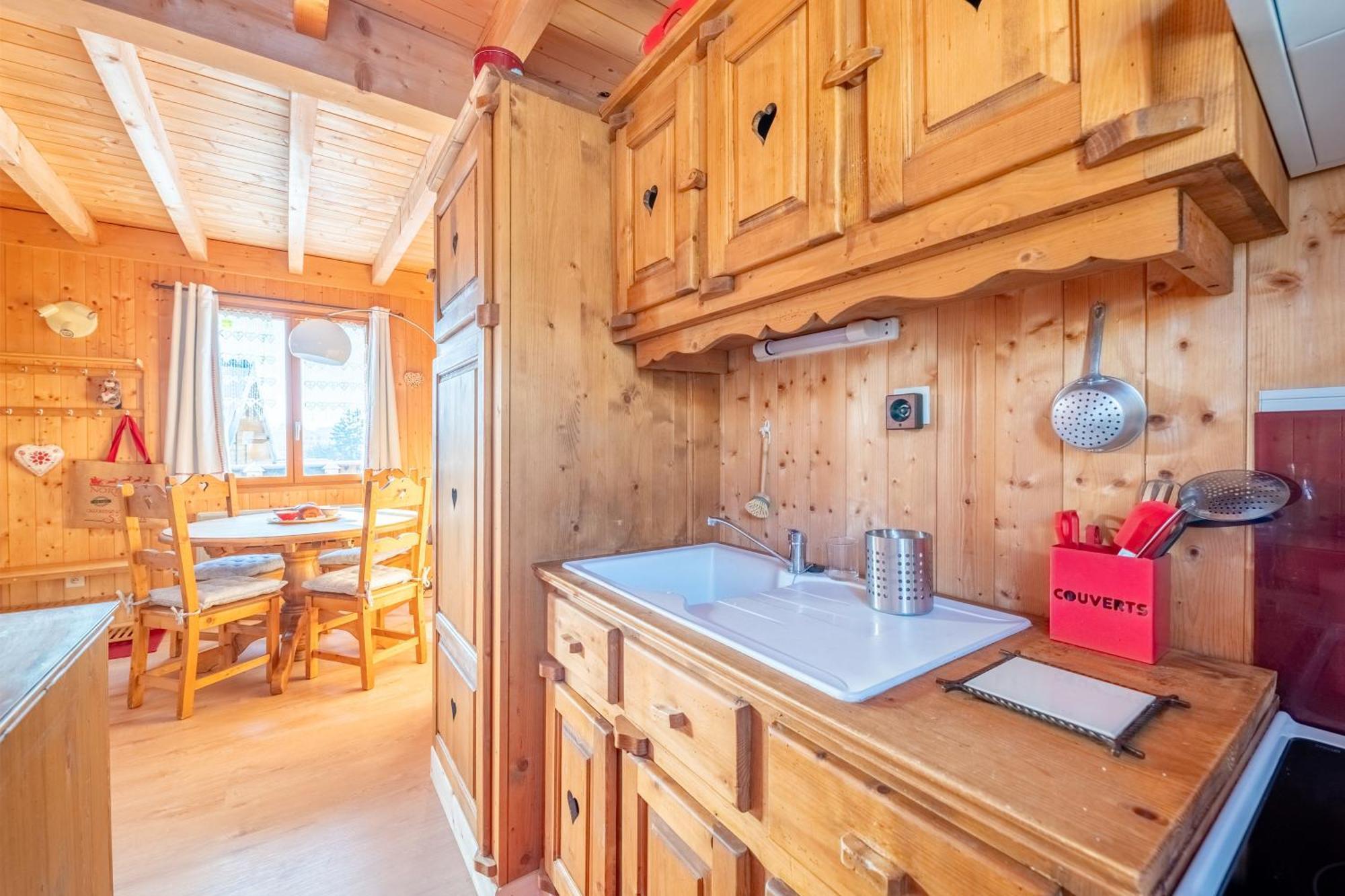 Chalet L'Embellie - Chalet Avec Piscine Partagee Saint-Laurent-en-Grandvaux エクステリア 写真