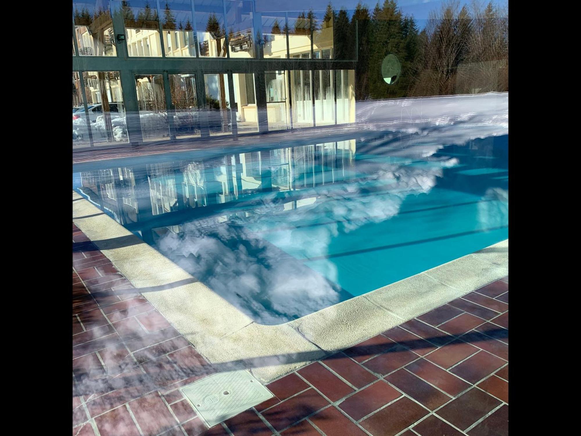 Chalet L'Embellie - Chalet Avec Piscine Partagee Saint-Laurent-en-Grandvaux エクステリア 写真