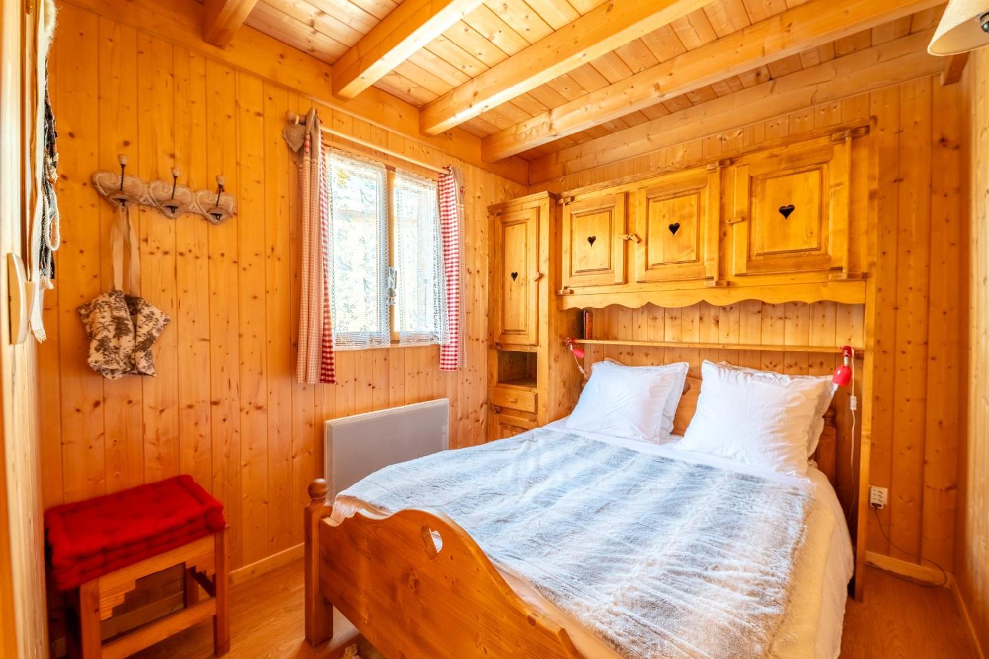 Chalet L'Embellie - Chalet Avec Piscine Partagee Saint-Laurent-en-Grandvaux エクステリア 写真