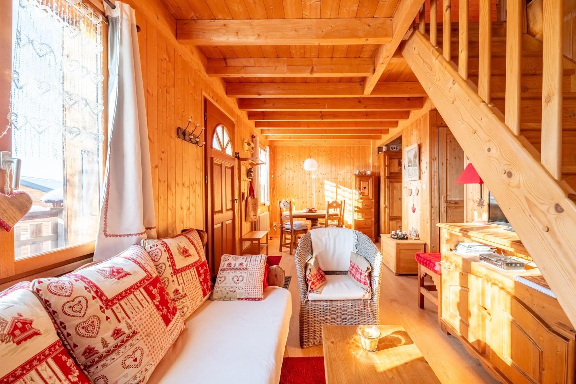 Chalet L'Embellie - Chalet Avec Piscine Partagee Saint-Laurent-en-Grandvaux エクステリア 写真
